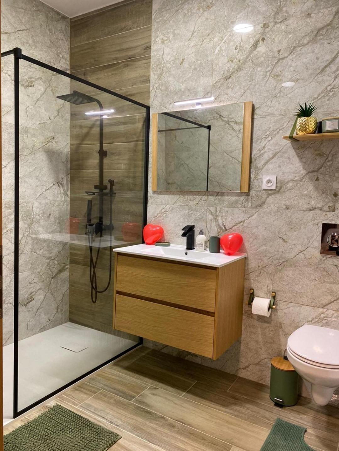 So'Spa Appart' Jacuzzi & Bien-Etre Lingolsheim Kültér fotó